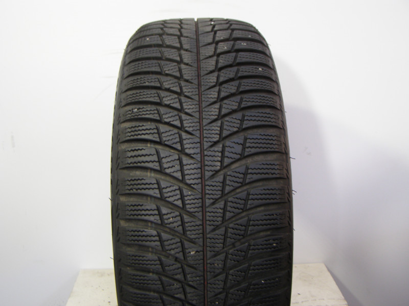 Bridgestone LM001 reifen