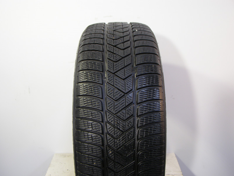 Pirelli Scorpion Winter reifen