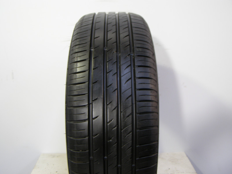 Kumho ES31 reifen