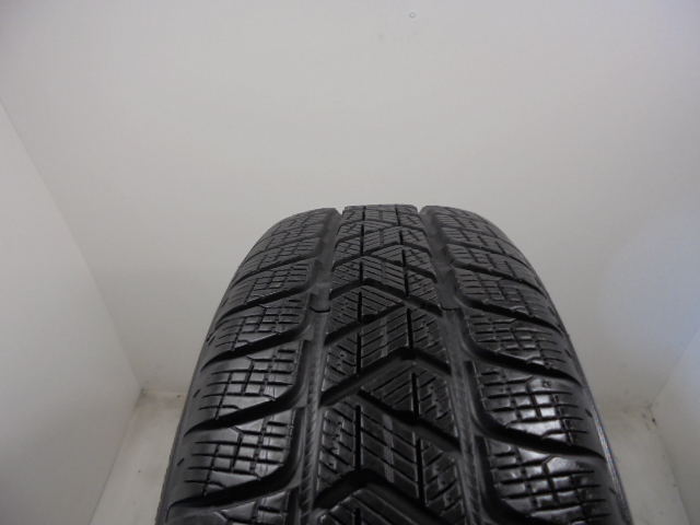 Pirelli Scorpion Winter reifen