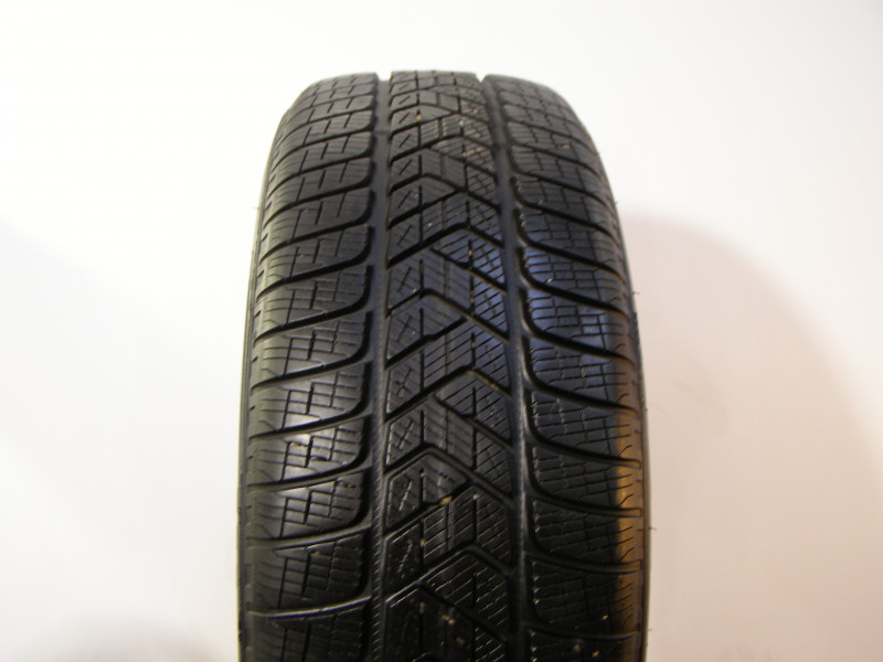 Pirelli Scorpion Winter reifen