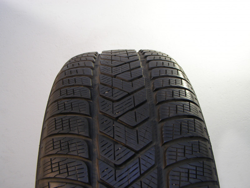 Pirelli Scorpion Winter reifen