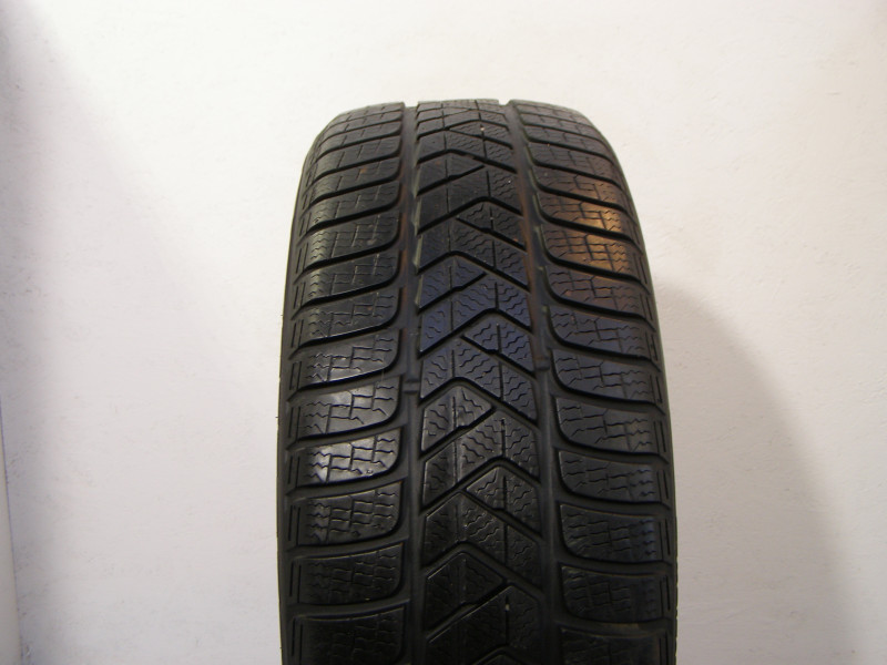 Pirelli Sottozero 3 reifen