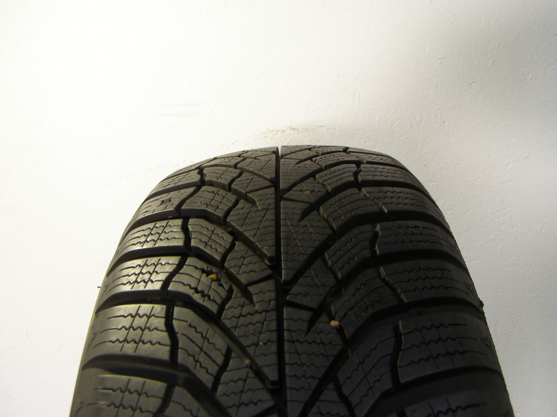 Kumho WP52 reifen