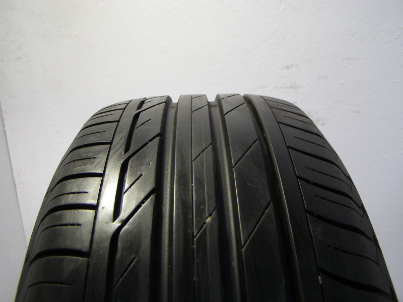 Bridgestone T001 reifen