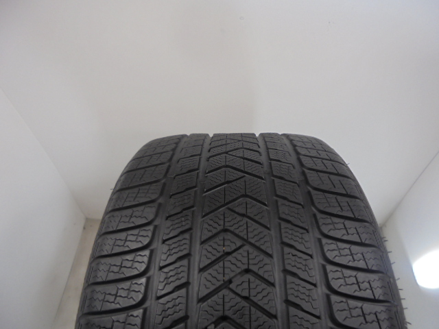 Pirelli Sottozero 3 reifen