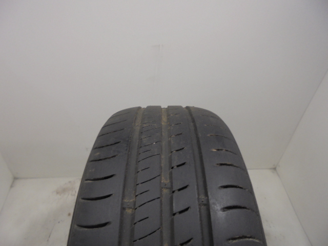 Kumho ES01 reifen