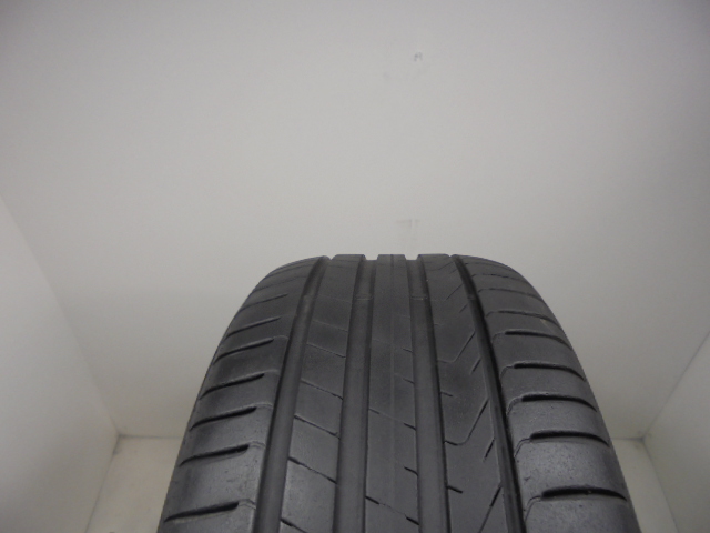 Pirelli Scorpion reifen
