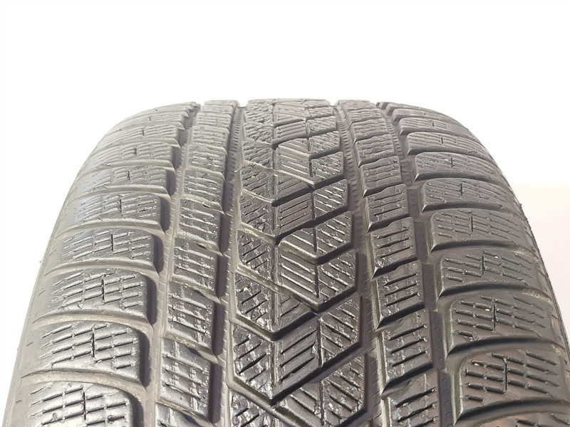 Pirelli Scorpion Winter reifen