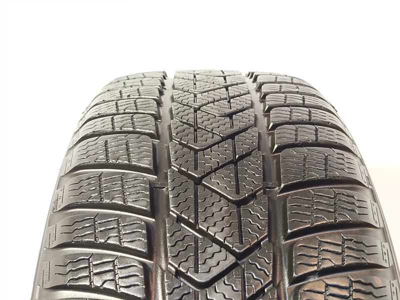 Pirelli Sottozero 3 reifen