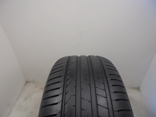 Pirelli Scorpion reifen