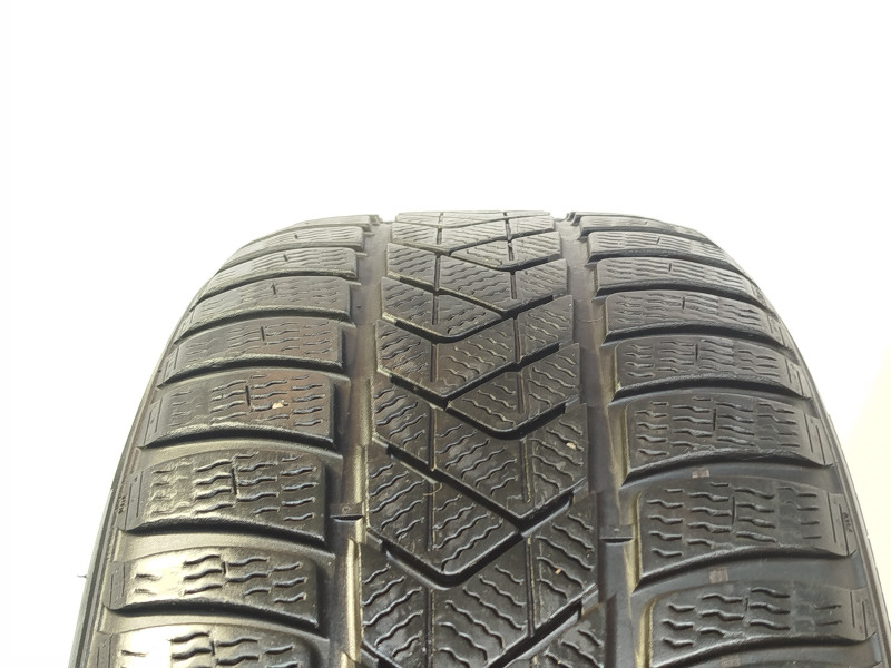 Pirelli Sottozero 3 seal reifen
