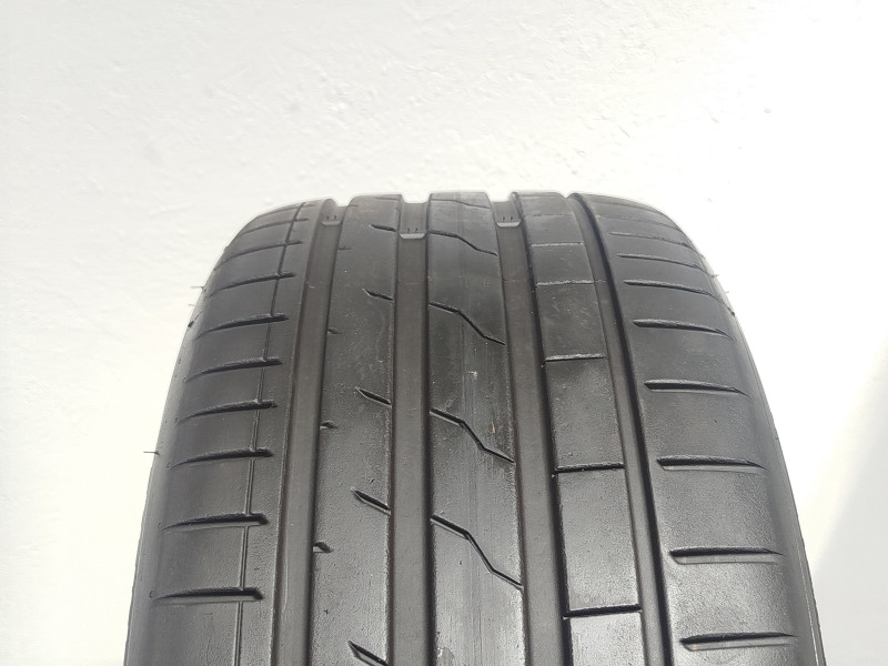Hankook K127 Ventus S1 Evo 3 reifen